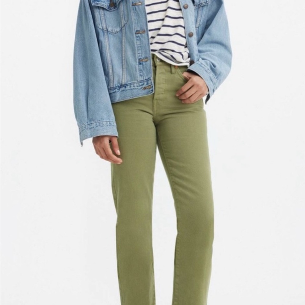 NWT Levi’s Wedgie Straight Jeans in Steeped Lichen Green 27x28